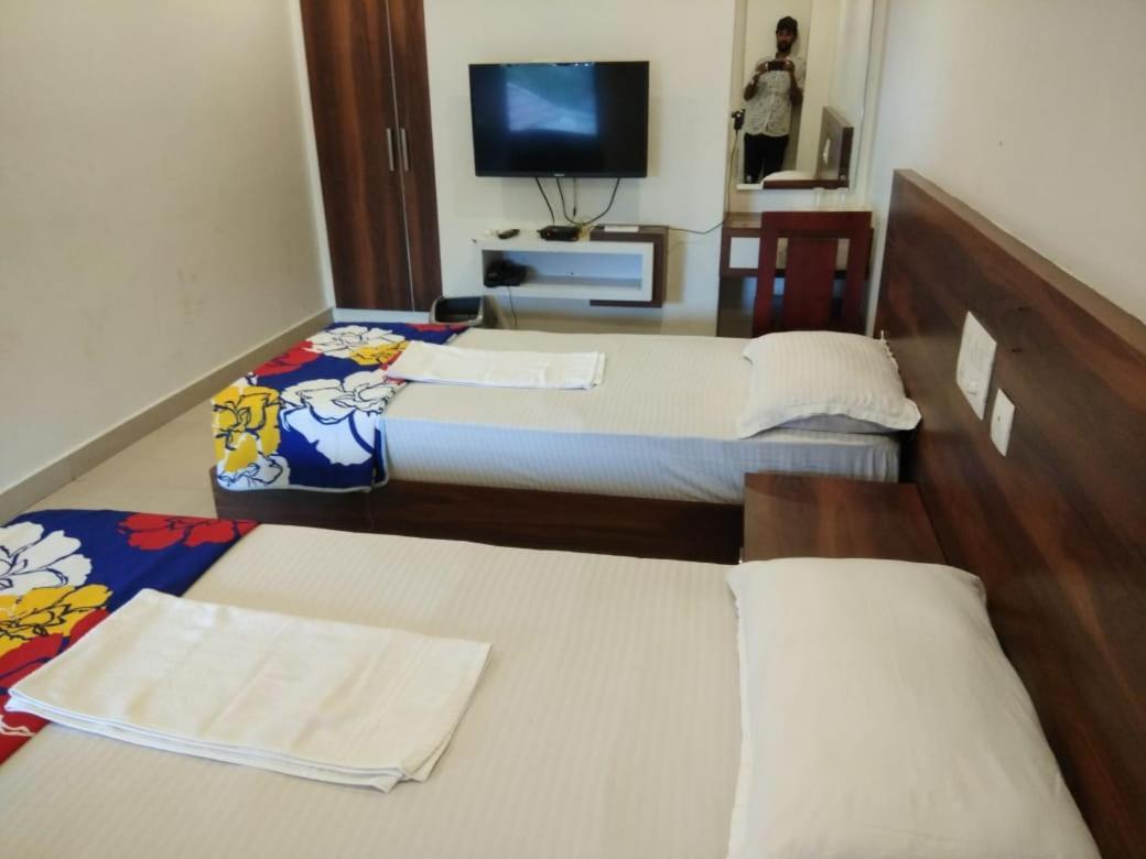 Tirur Tourist Home Zewnętrze zdjęcie
