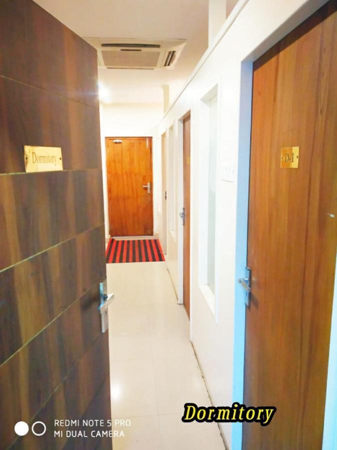 Tirur Tourist Home Zewnętrze zdjęcie